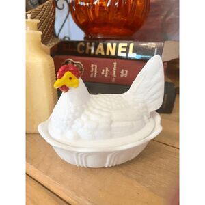Vintage Fenton Milk Glass Hen on Nest Covered Dish White Chicken Candy Bowl